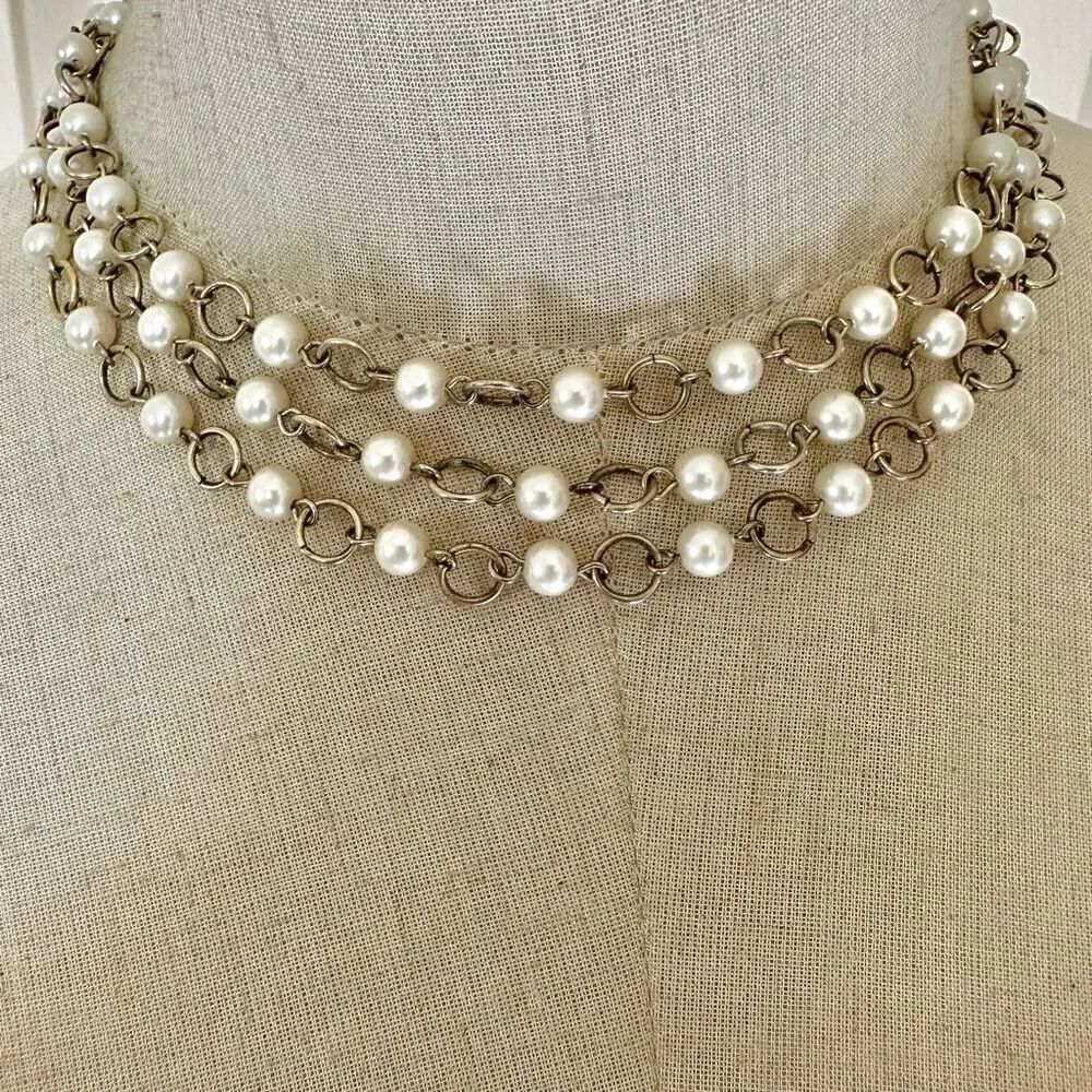 Triple strand faux pearl beaded necklace
